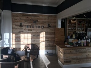Restaurant - The Mount Rooms (Barry)