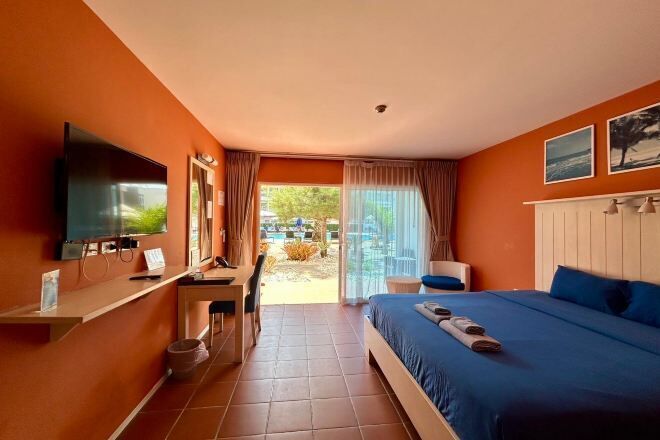 Coffres-forts dans les chambres, bureau, rideaux occultants