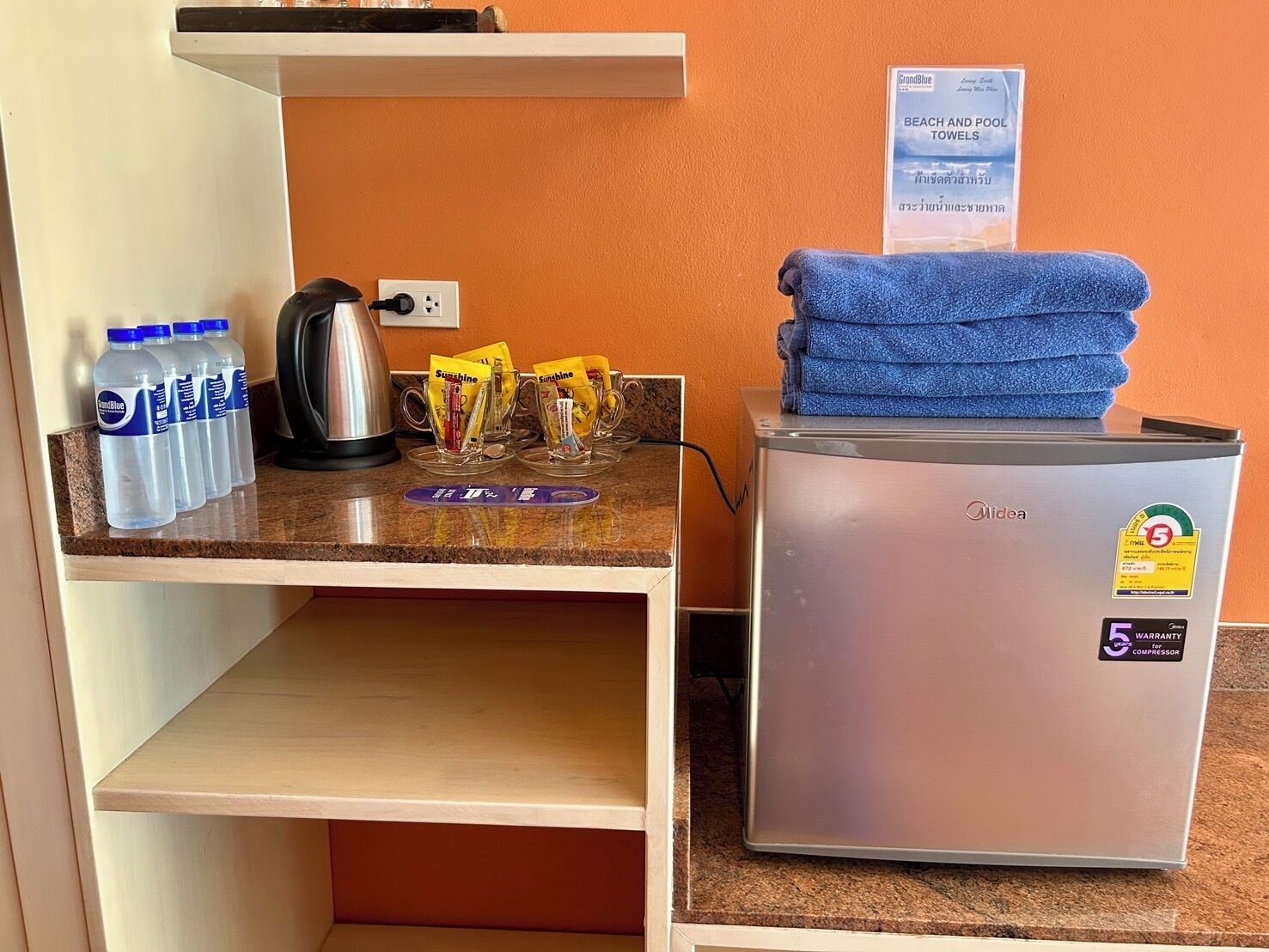 family pool access | 1 bedroom, in-room safe, desk, blackout curtains