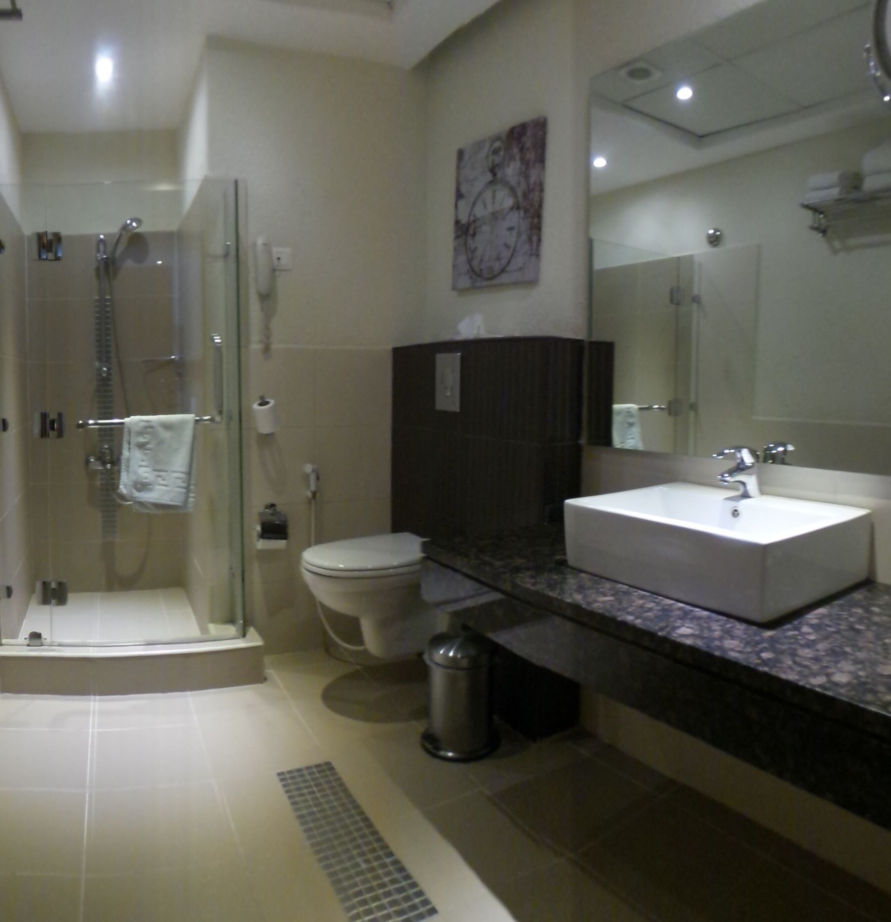 Photo - Crystal Hotel