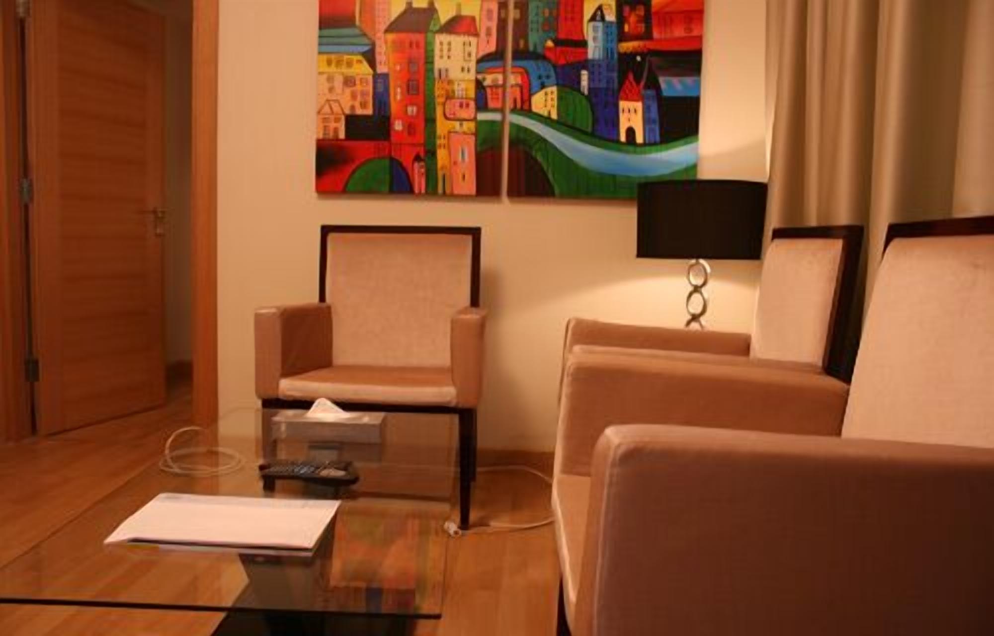 Photo - Crystal Hotel