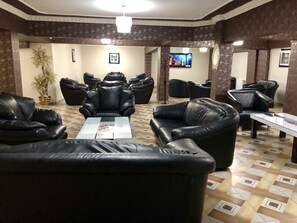 Lobby sitting area - Hotel Fuat (Van)