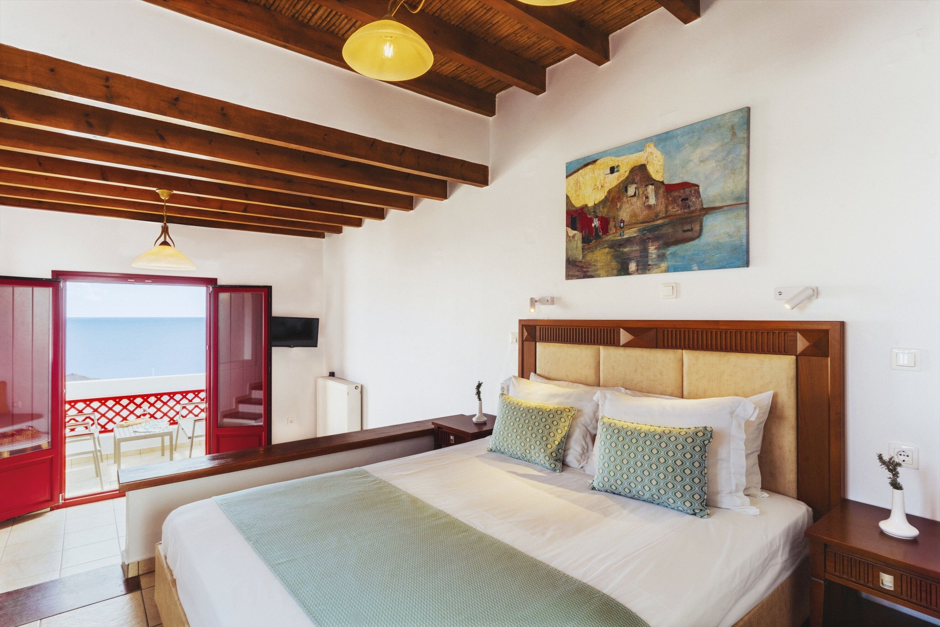 Premium bedding, minibar (some free items), in-room safe, desk