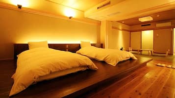 Kamar Deluks (Tatami Area, Private Open Air Bath) | Brankas dan didekorasi berbeda-beda