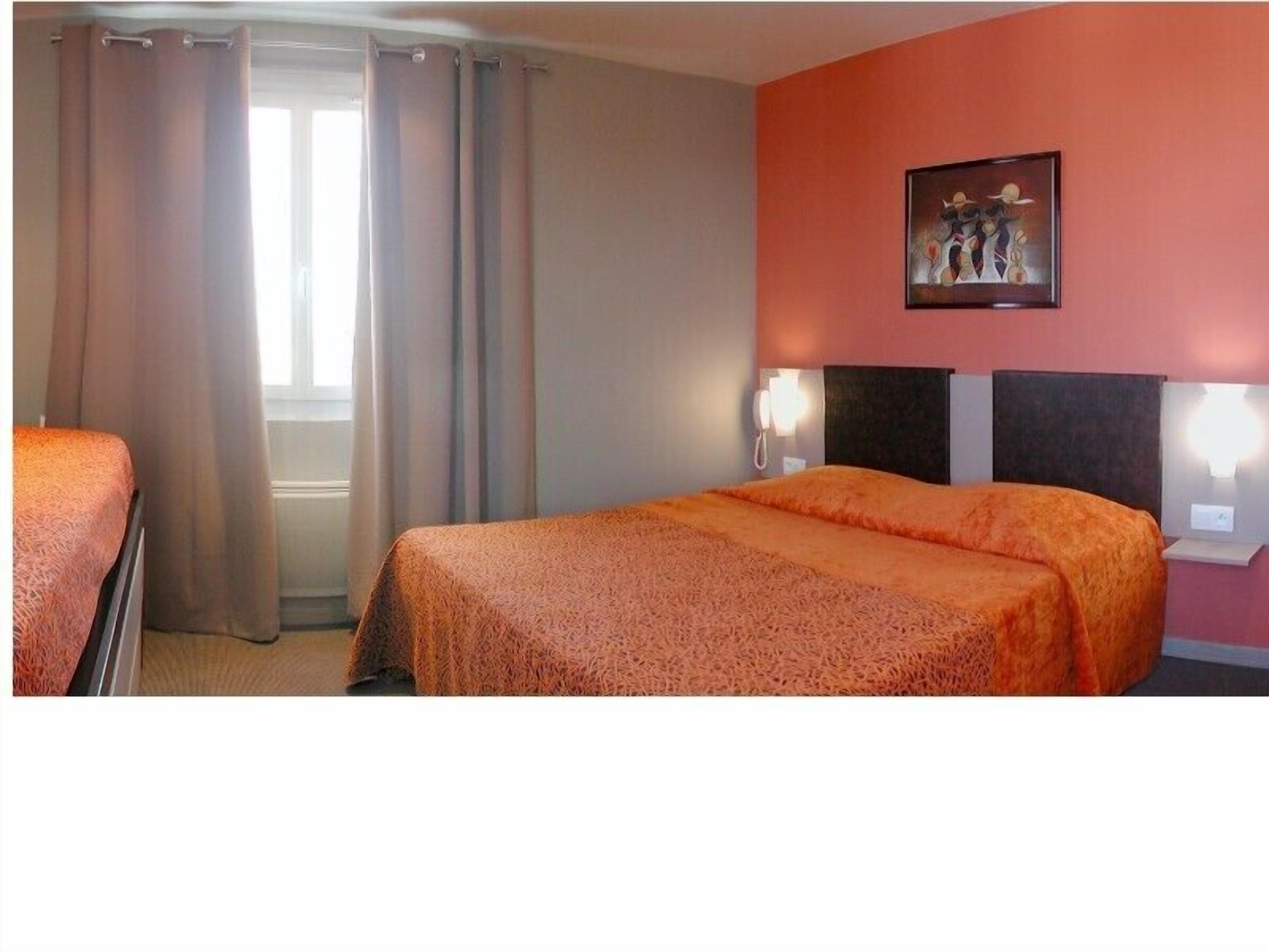 Photo - Hôtel Savary