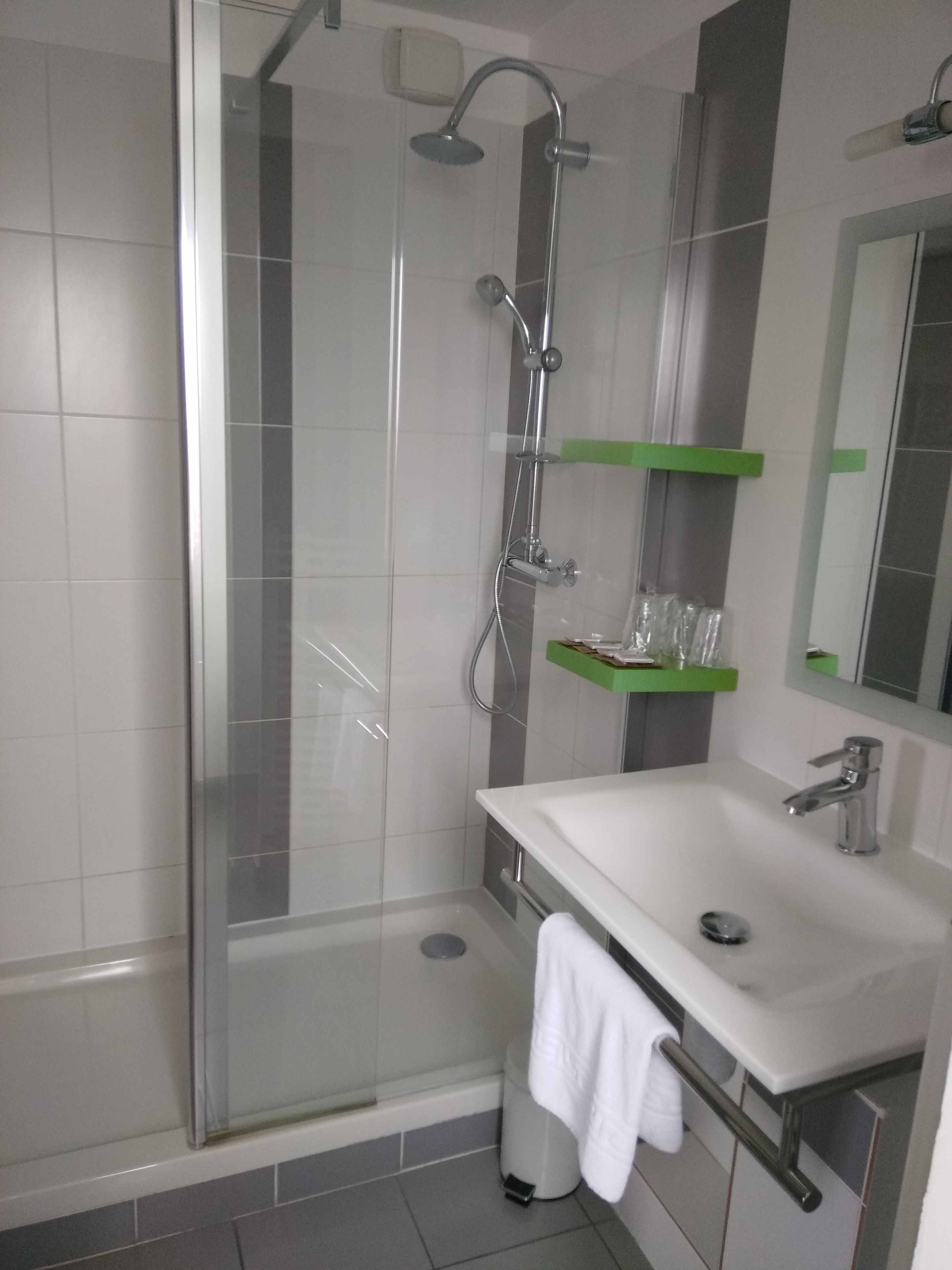 Photo - Hôtel Savary