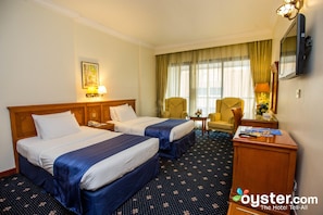 Monolocale | Una cassaforte in camera, una scrivania, ferro/asse da stiro