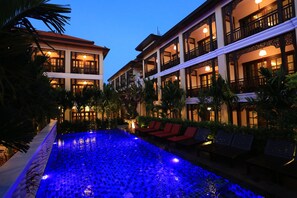 Outdoor pool - Viangluang Resort (Chiang Mai)