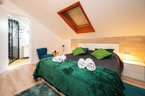 Standard Double Room | In-room safe, desk, soundproofing, iron/ironing board - Villa Jidro (Trogir)