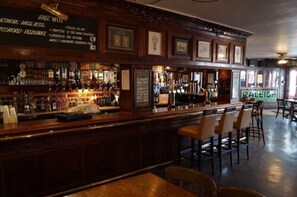 Bar (on property) - The Angel Hotel (Coleford)