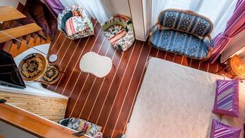 Deluxe Duplex | In-room safe, individually decorated, desk, soundproofing