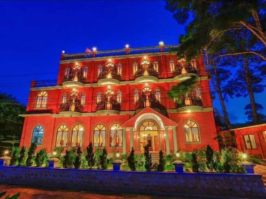 Façade de lâhĂ©bergement