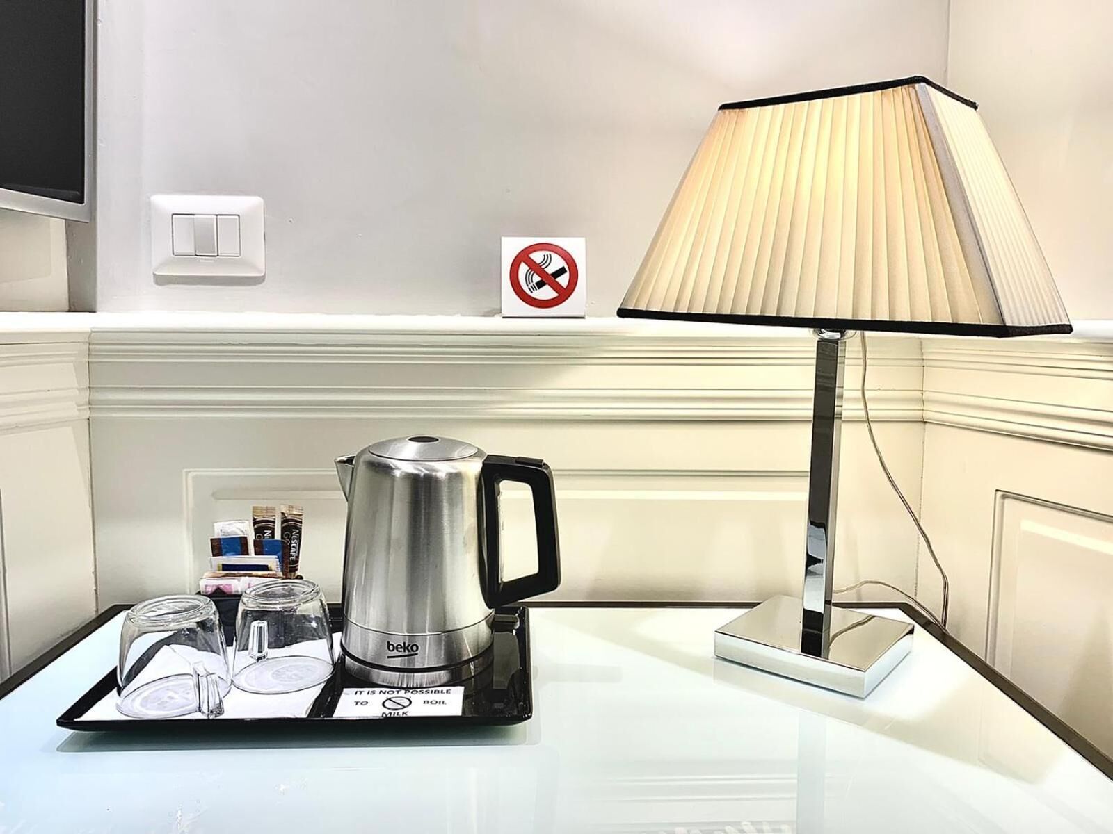 electric kettle