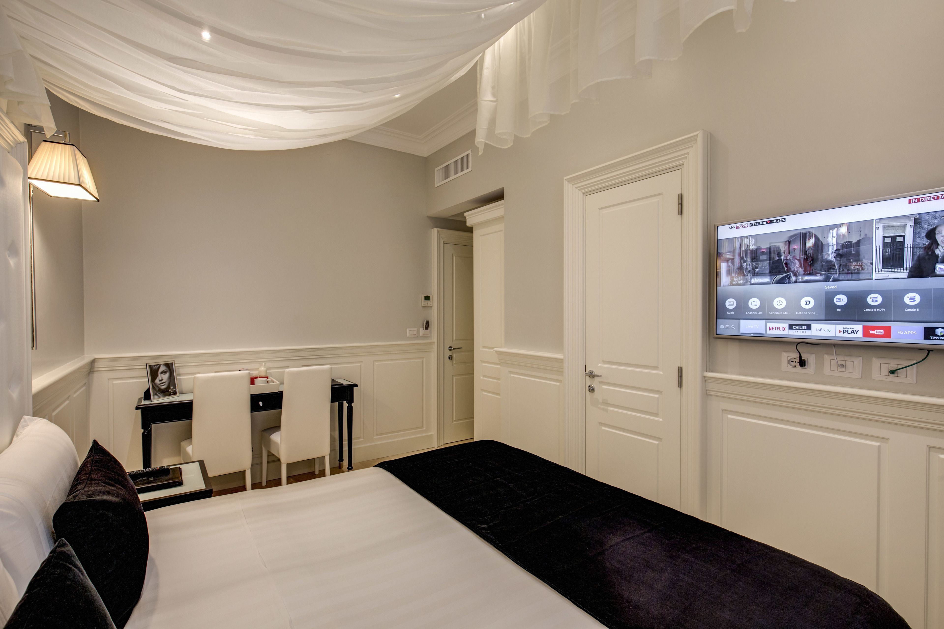 standard double or twin room | premium bedding, minibar, in-room safe, individually decorated