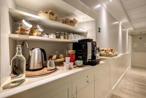 تناول الطعام
