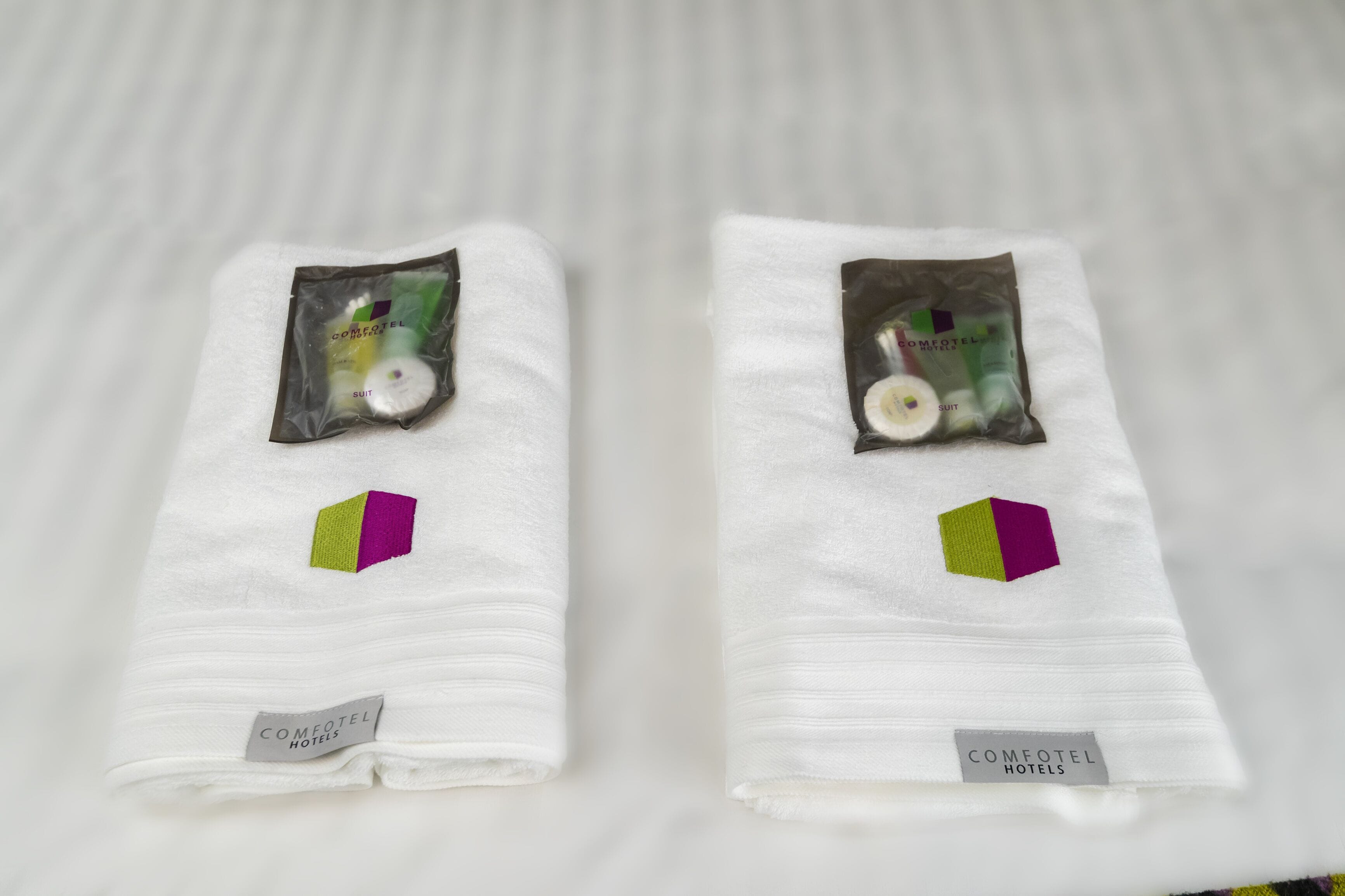 Foto - Comfotel PRPL