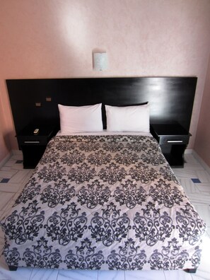 Basic Double Room | Minibar, blackout curtains, free WiFi - Hotel Marrakech Residence (Marrakech)
