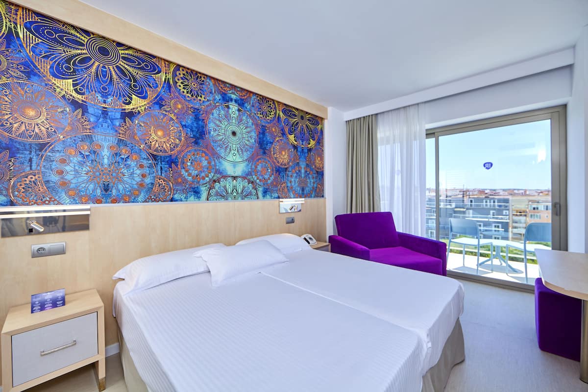 In-room safe, desk, blackout curtains, soundproofing