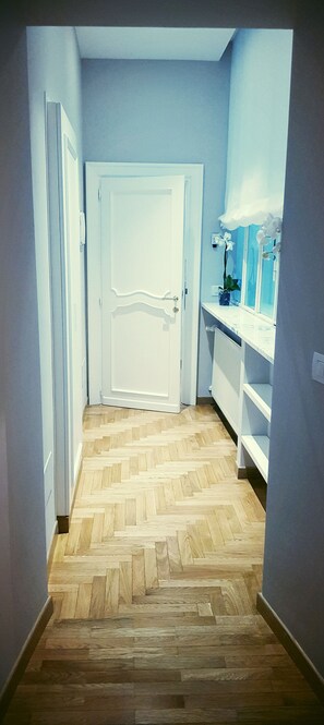 Single Room (Pincio) | Minibar, in-room safe, free WiFi, bed sheets