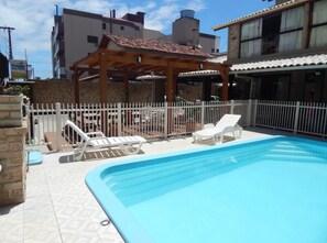 Outdoor pool - Pousada Salines (Florianópolis)