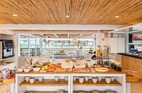 Daily buffet breakfast (EUR 14.50 per person)