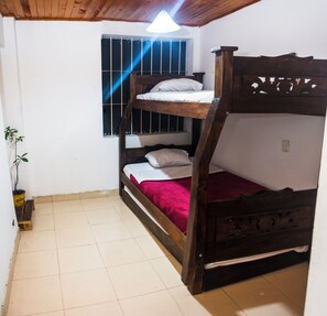 Free WiFi, bed sheets