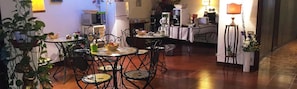 Ontbijtbuffet inbegrepen