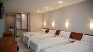 Unclassified image, 2 of 17, button - Villa Reggia Hotel (Rio de Janeiro)