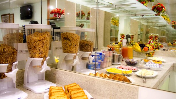 Unclassified image, 1 of 17, button - Villa Reggia Hotel (Rio de Janeiro)