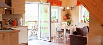 Modernes Ferienhaus mit Garten in Lohsdorf