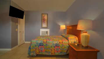 Habitación, varias camas, fumadores | Ropa de cama de alta calidad, escritorio, tabla de planchar con plancha