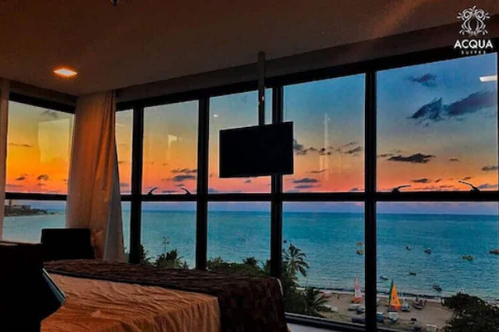 Acqua Suites