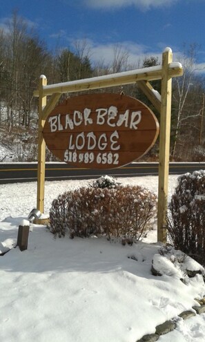 Exterior - Black Bear Lodge (Prattsville)
