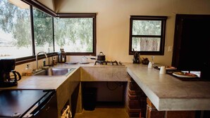 Deluxe Cabin | Private kitchen | Coffee/tea maker, full-size fridge, stovetop, cookware/dishes/utensils - Rancho Toros Pintos (Valle de Guadalupe)