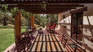 Porch - Rancho Toros Pintos (Valle de Guadalupe)