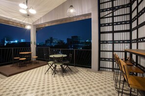 Outdoor dining - Le Neuf Nakorn Lampang (Lampang)