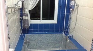 Standard Double Room | Chuveiro