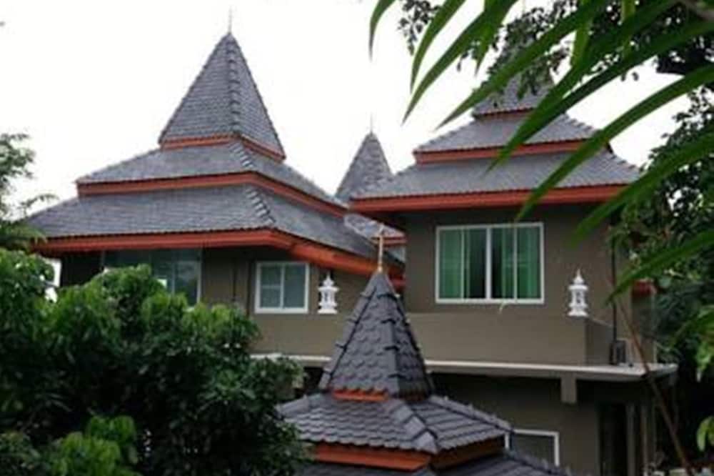 Ruen Roylanna Resort