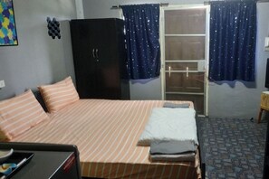 Quadruple Room | View from room - Malai Place Lampang (Lampang)