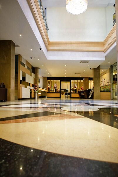 Aviari Hotel