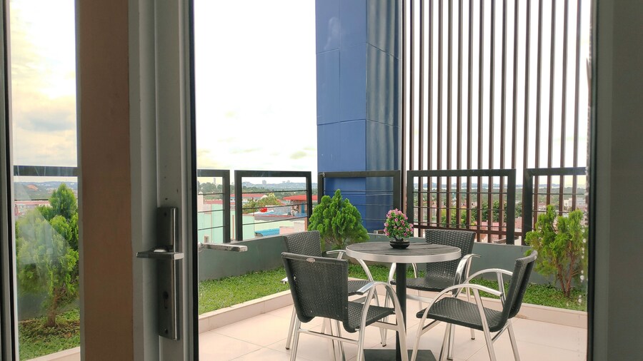 OS Hotel Airport Batam