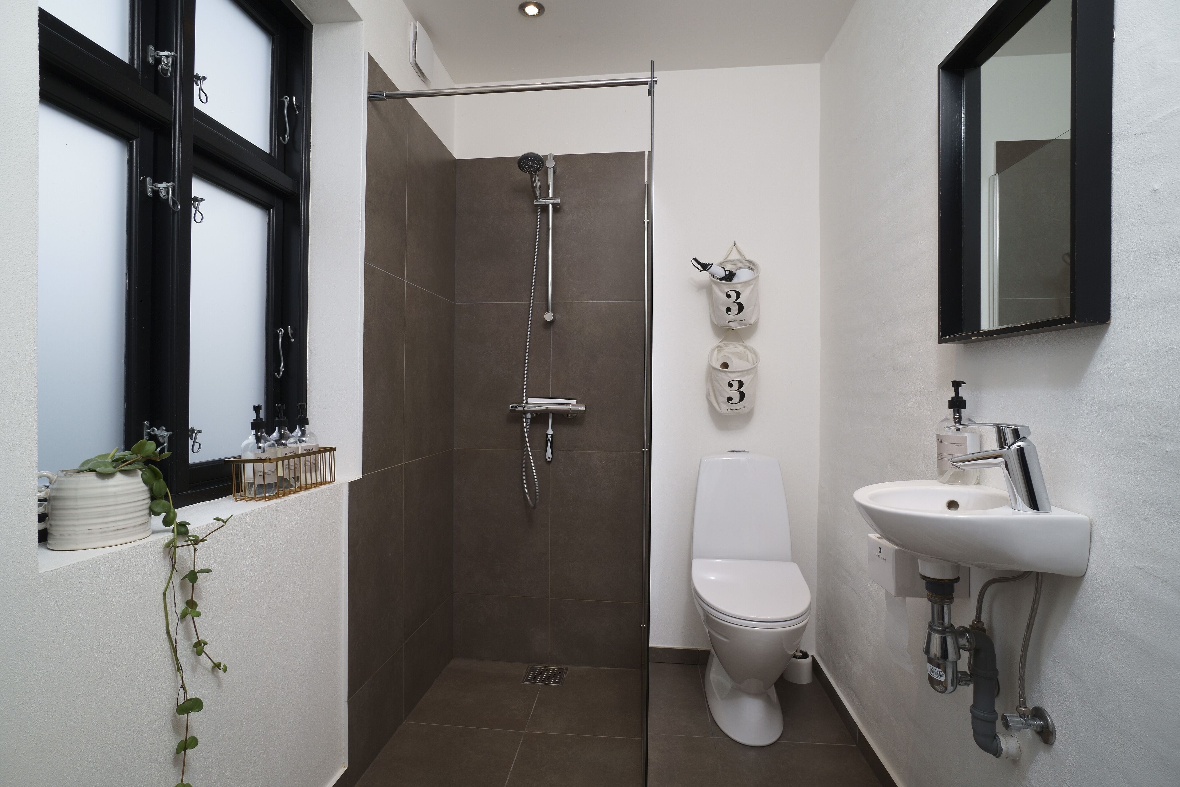 Quadruple Room, Patio | Bathroom