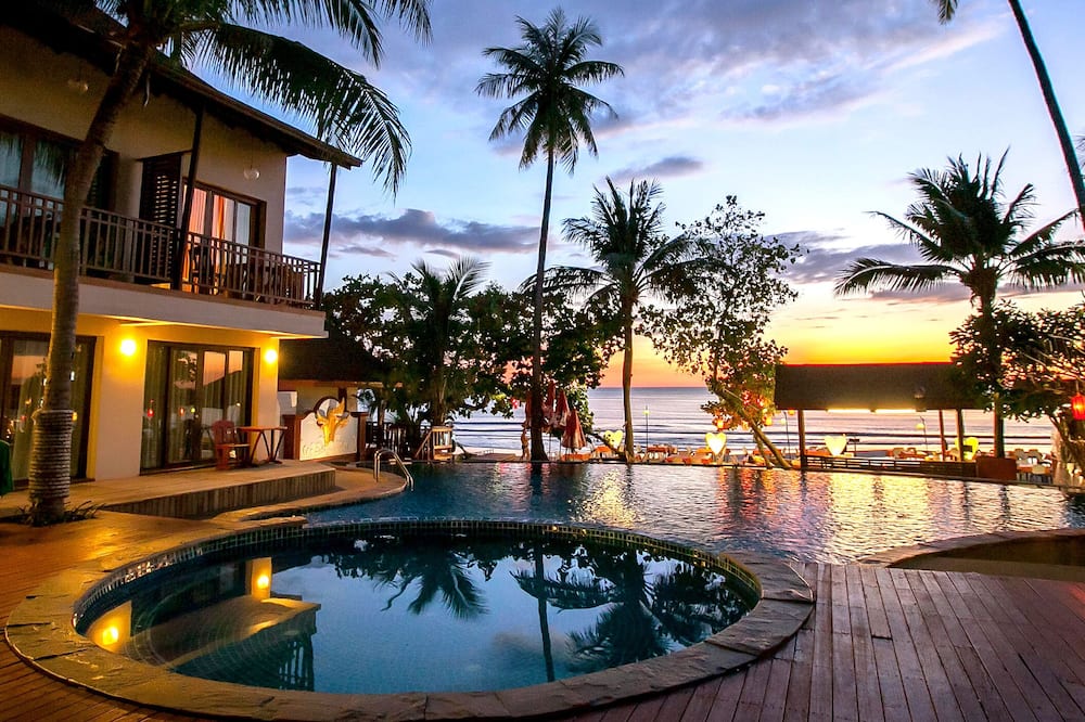 Mac Resort Hotel