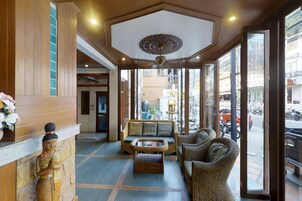 Sala de estar en el lobby