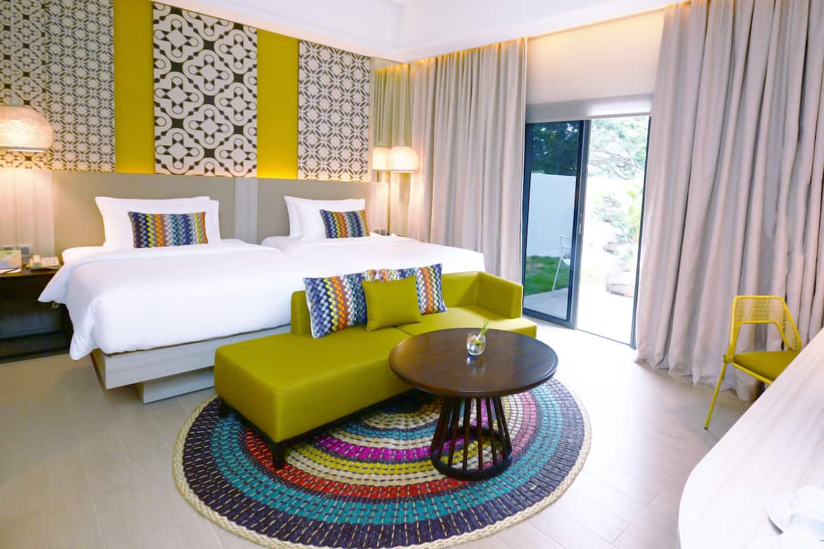 Suite Twin | 1 bedroom, in-room safe, desk, iron/ironing board