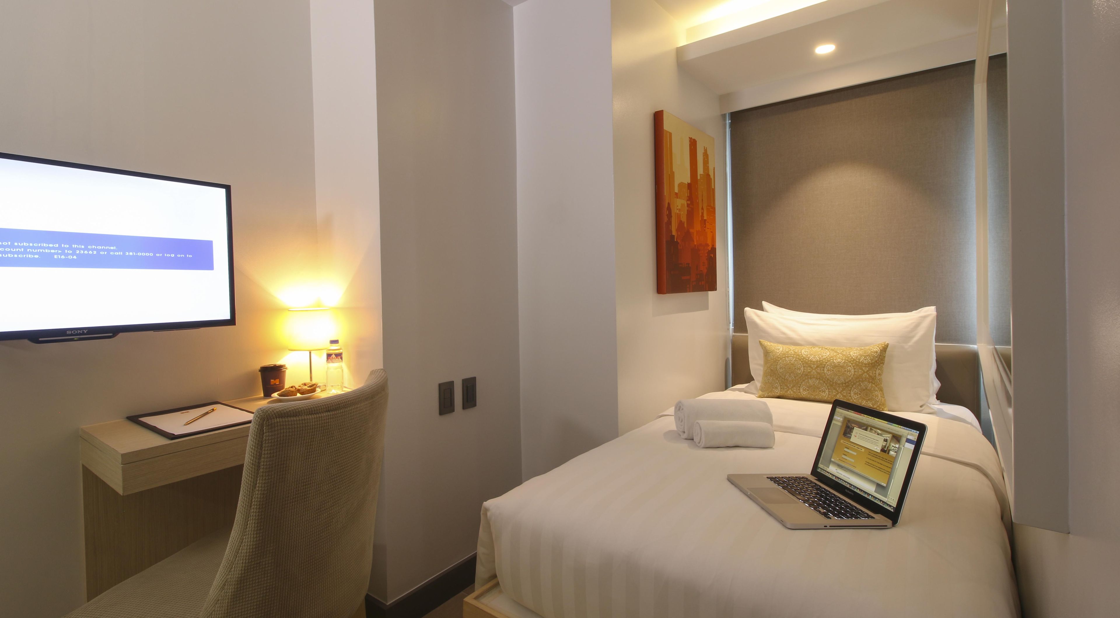 Foto - The Mini Suites - Eton Tower Makati