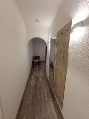 Chambre simple, salle de bain privée | Commodité de la chambre