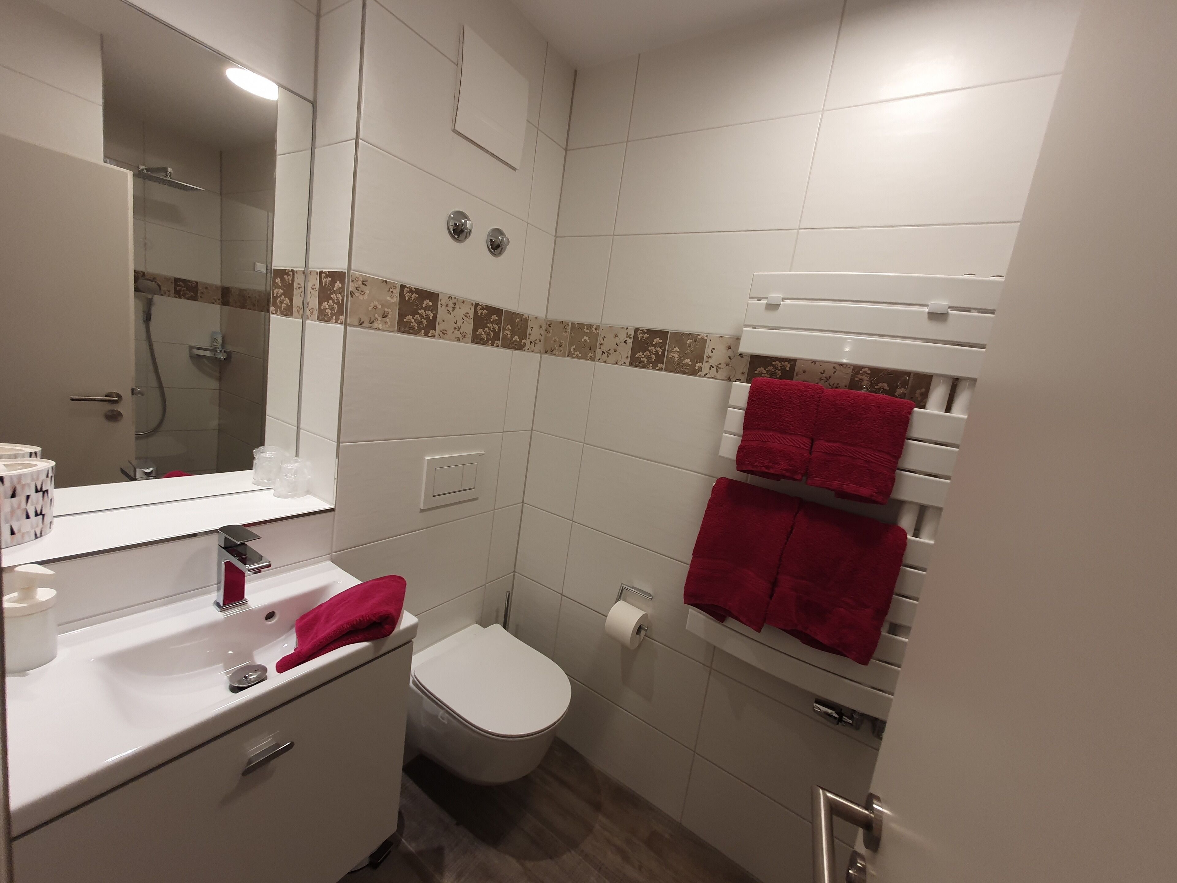 double room, private bathroom | bathroom | shower, hair dryer, towels