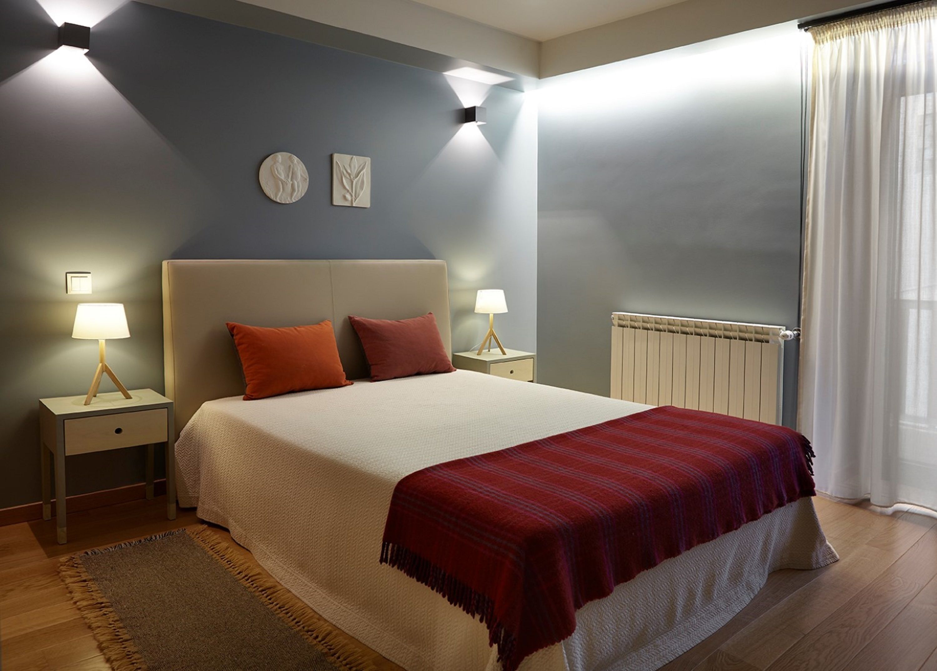 Allergikerbettwaren, Verdunkelungsvorhänge, schallisolierte Zimmer