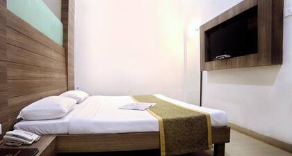 Taj Mahal Hotel Abids